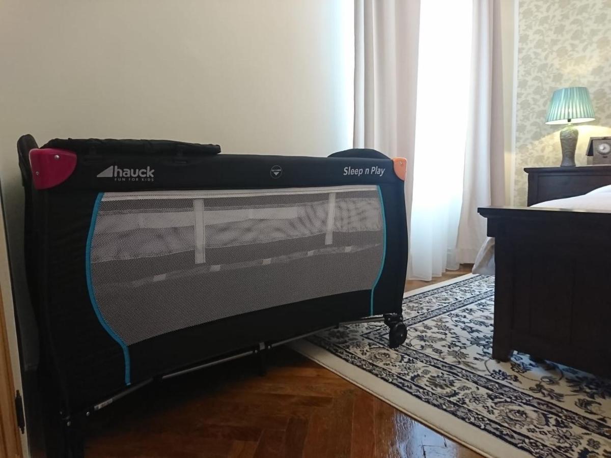 Black Gate - 2 Bedroom Apartment In The Heart Of Old Town With Free Private Secured Parking 브라쇼브 외부 사진